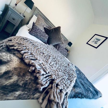Urban Stay Apartment Central アイルシャム エクステリア 写真